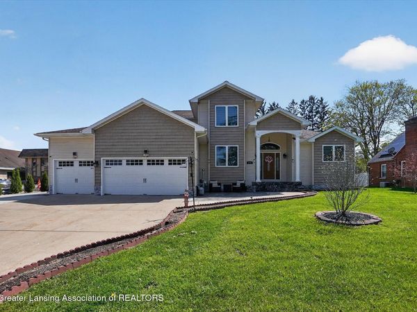 1761 Hamilton Road, Okemos, MI 48864