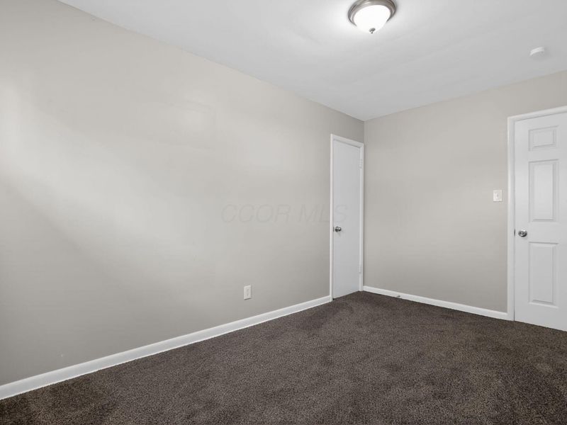 649 Joyful Street, Columbus, OH 43204 Photo 18