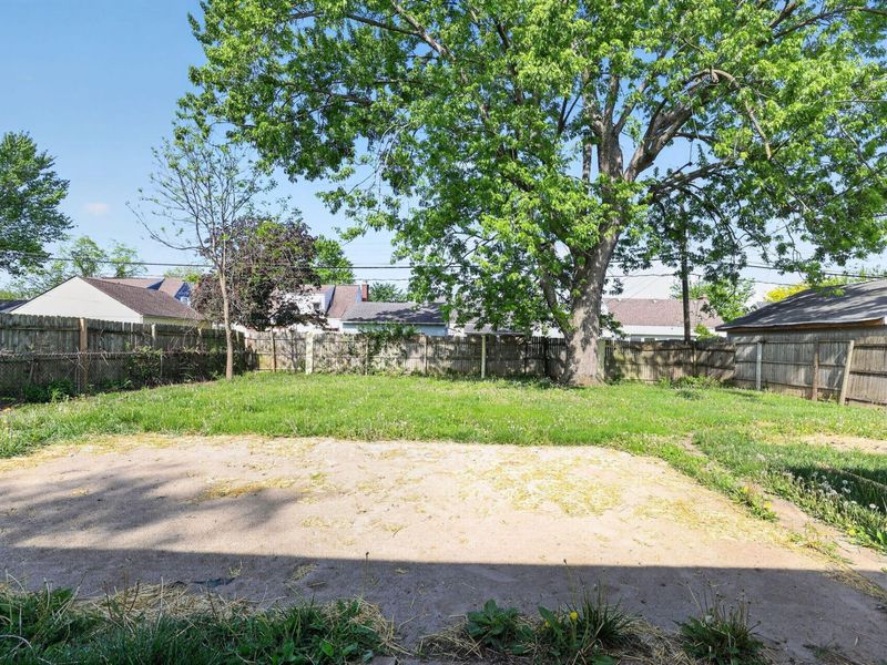 649 Joyful Street, Columbus, OH 43204 Photo 6