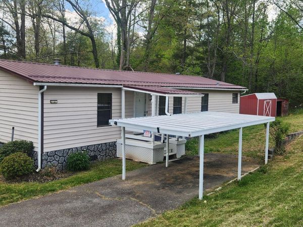 175 Haw Patch RD , Ferrum, VA 24088