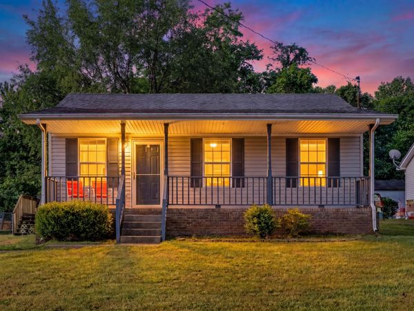 356 Erie Dr, Clarksville, TN 37040