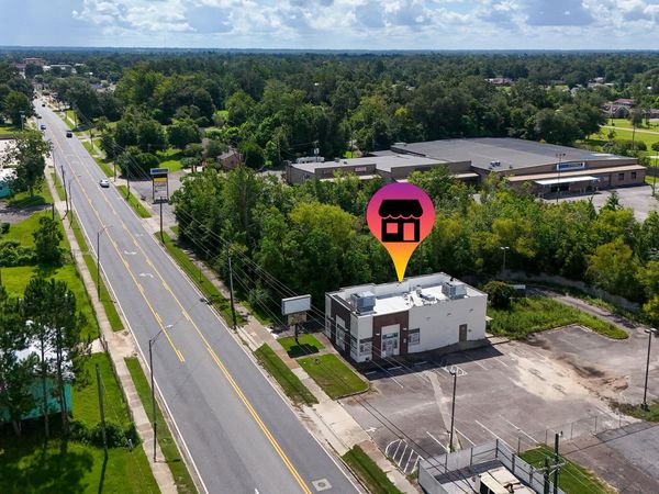 20077 E Central Avenue , Blountstown, FL 32424