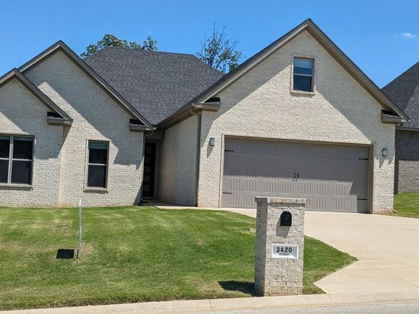 3420 Valencia Drive, Jonesboro, AR 72405