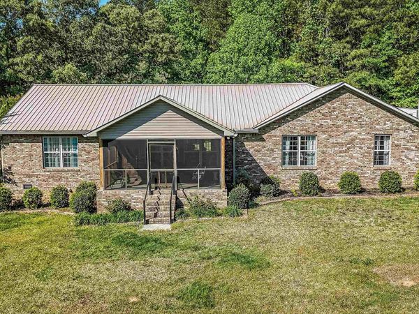 192 Peek Road, Hartselle, AL 35640