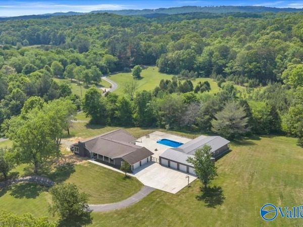 1602 Westwind Drive NW, Fort Payne, AL 35967