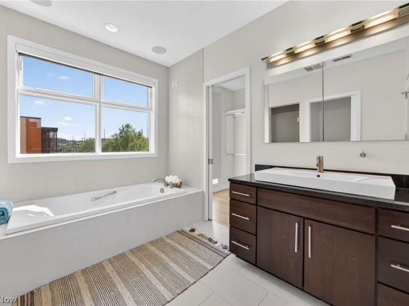 1840 Coltman Road, Cleveland, OH 44106 Photo 25