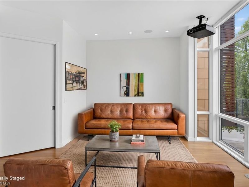 1840 Coltman Road, Cleveland, OH 44106 Photo 4