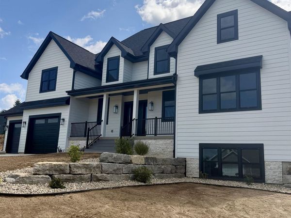7184 Pfeil Bend Road, Sun Prairie, WI 53590