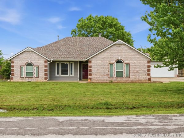 25406 S Valley Drive , Claremore, OK 74019