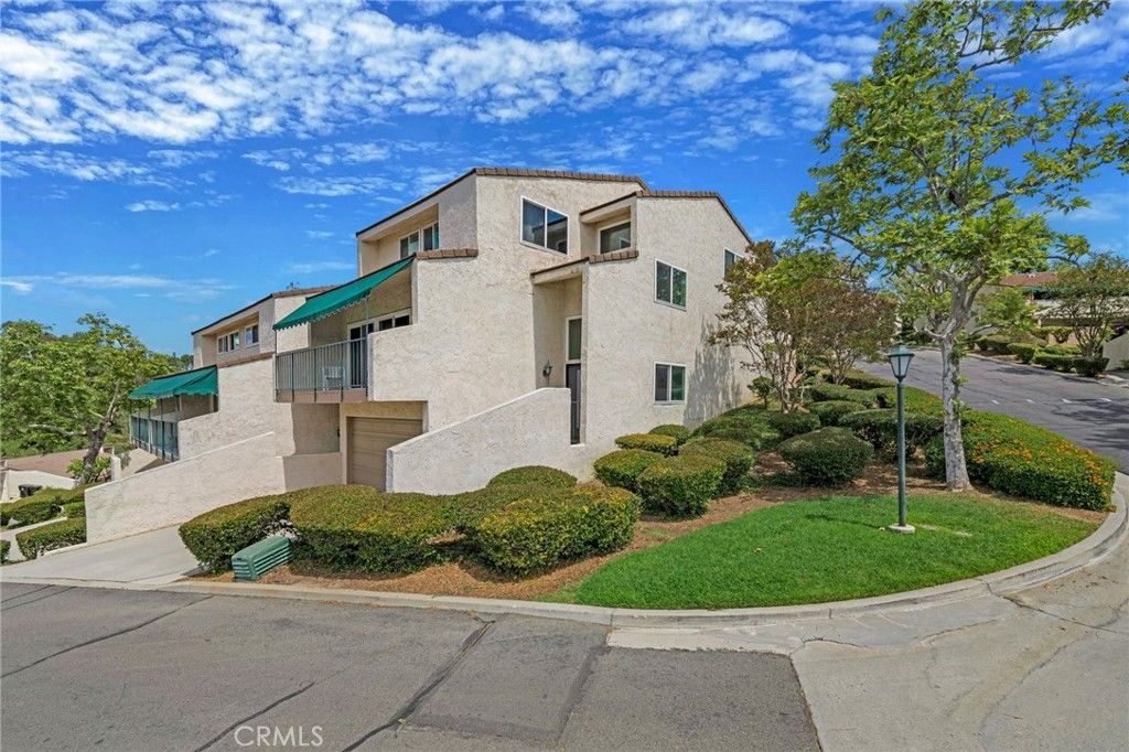 2225 Vista Del Sol, Fullerton, CA 92831 Main Photo