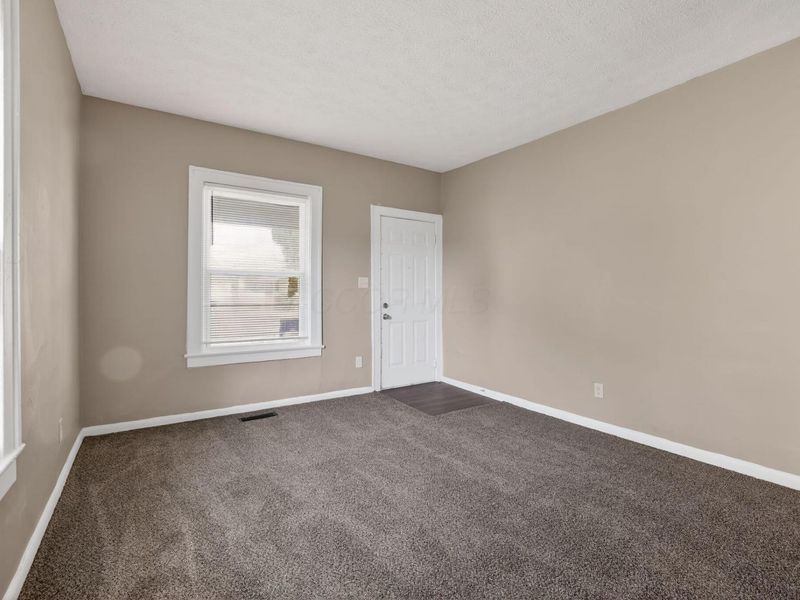 446 S Powell Avenue , Columbus, OH 43204 Photo 20