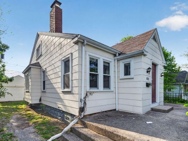 821 Ruby Avenue , Columbus, OH 43227