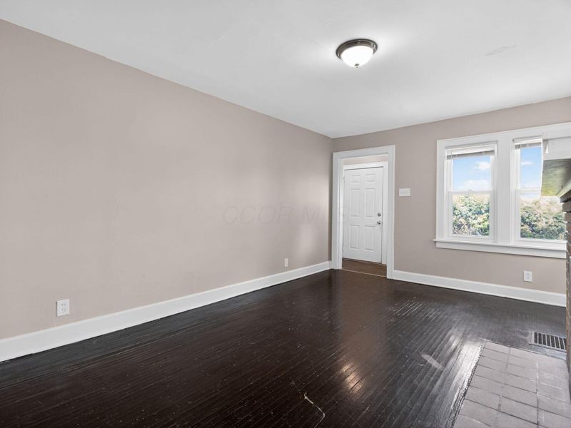 821 Ruby Avenue , Columbus, OH 43227 Photo 10