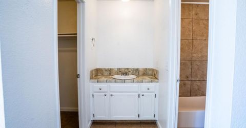 4885 N Backer Ave #128, Unit 128, Fresno, CA 93726 Photo