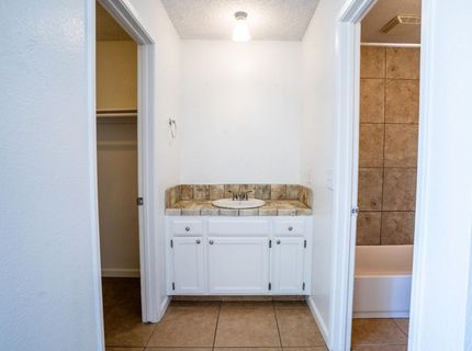 4885 N Backer Ave #128, Unit 128, Fresno, CA 93726 Photo