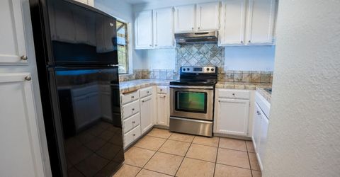 4885 N Backer Ave #128, Unit 128, Fresno, CA 93726 Photo