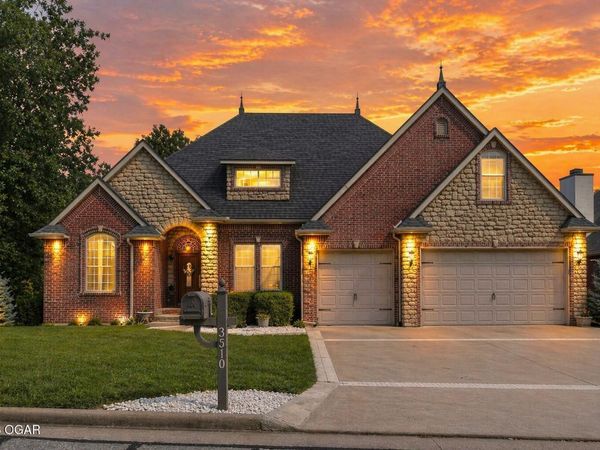 3510 Notting Hill Circle , Joplin, MO 64804