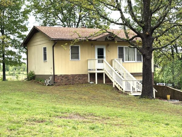 107 Angelica Street , Mountain View, MO 65548