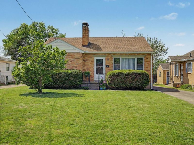 10 Forest Glen Drive, Middletown, OH 45042 Photo 3