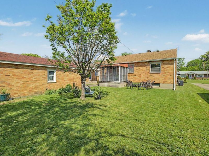 10 Forest Glen Drive, Middletown, OH 45042 Photo 34