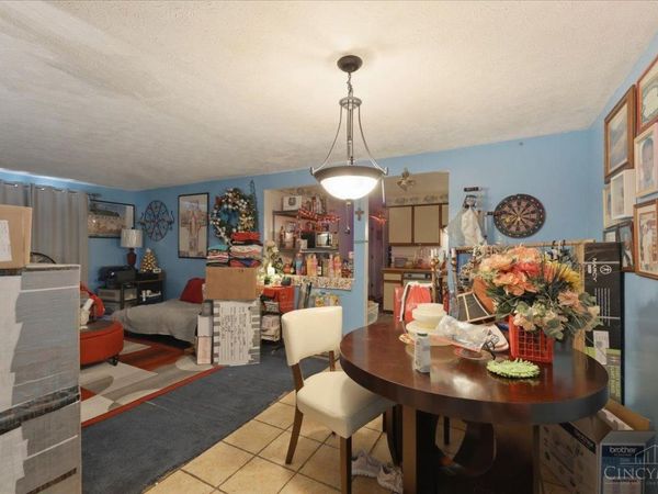 2435 Montana Avenue, Unit 11, Cincinnati, OH 45211