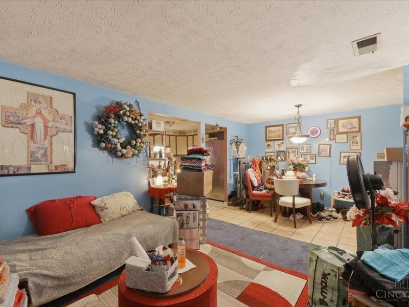 2435 Montana Avenue, Unit 11, Cincinnati, OH 45211 Photo 8