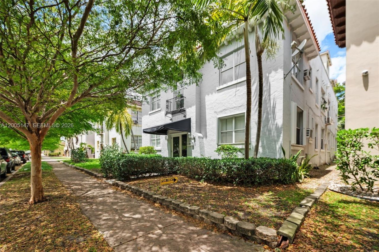 119 Menores Ave, Unit 7A, Coral Gables, FL 33134 Photo