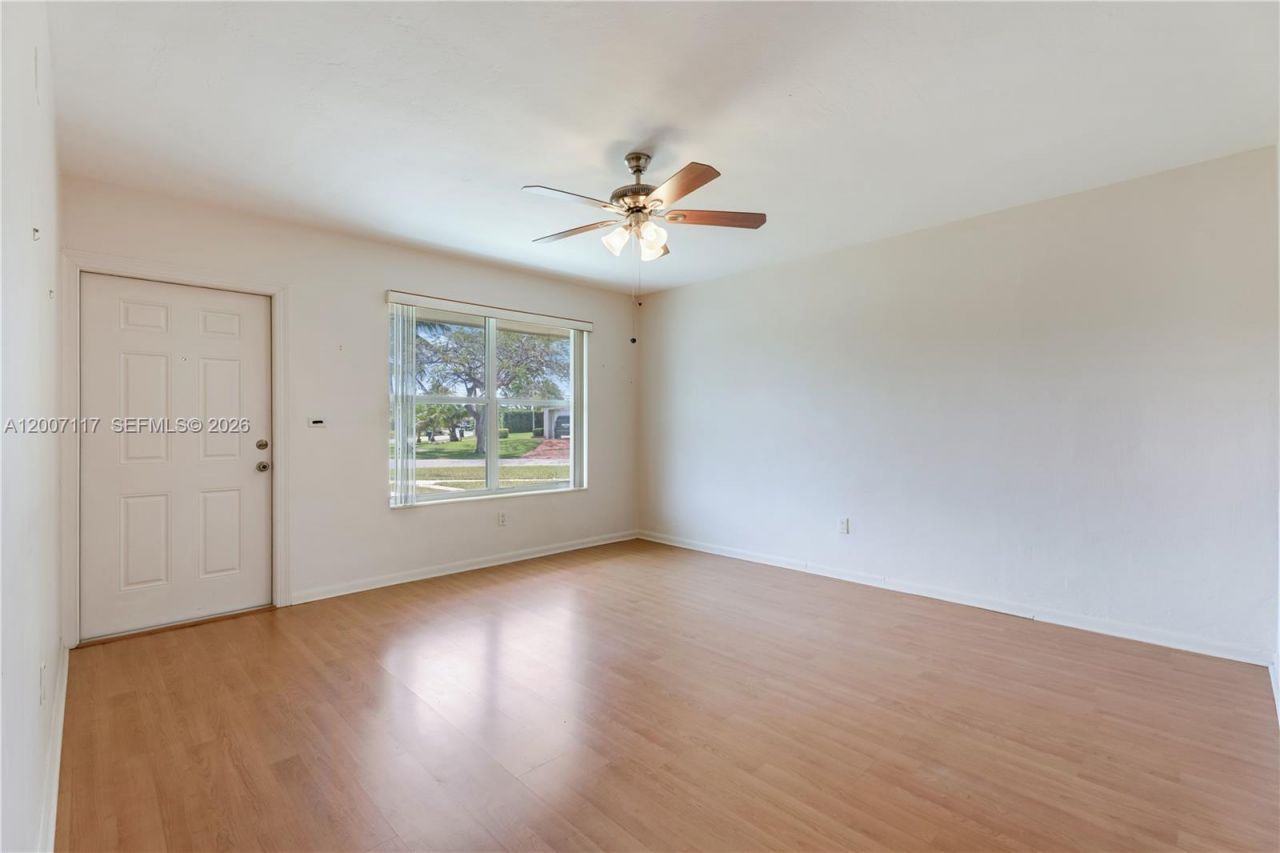 19930 Christmas Rd , Cutler Bay, FL 33157 Photo