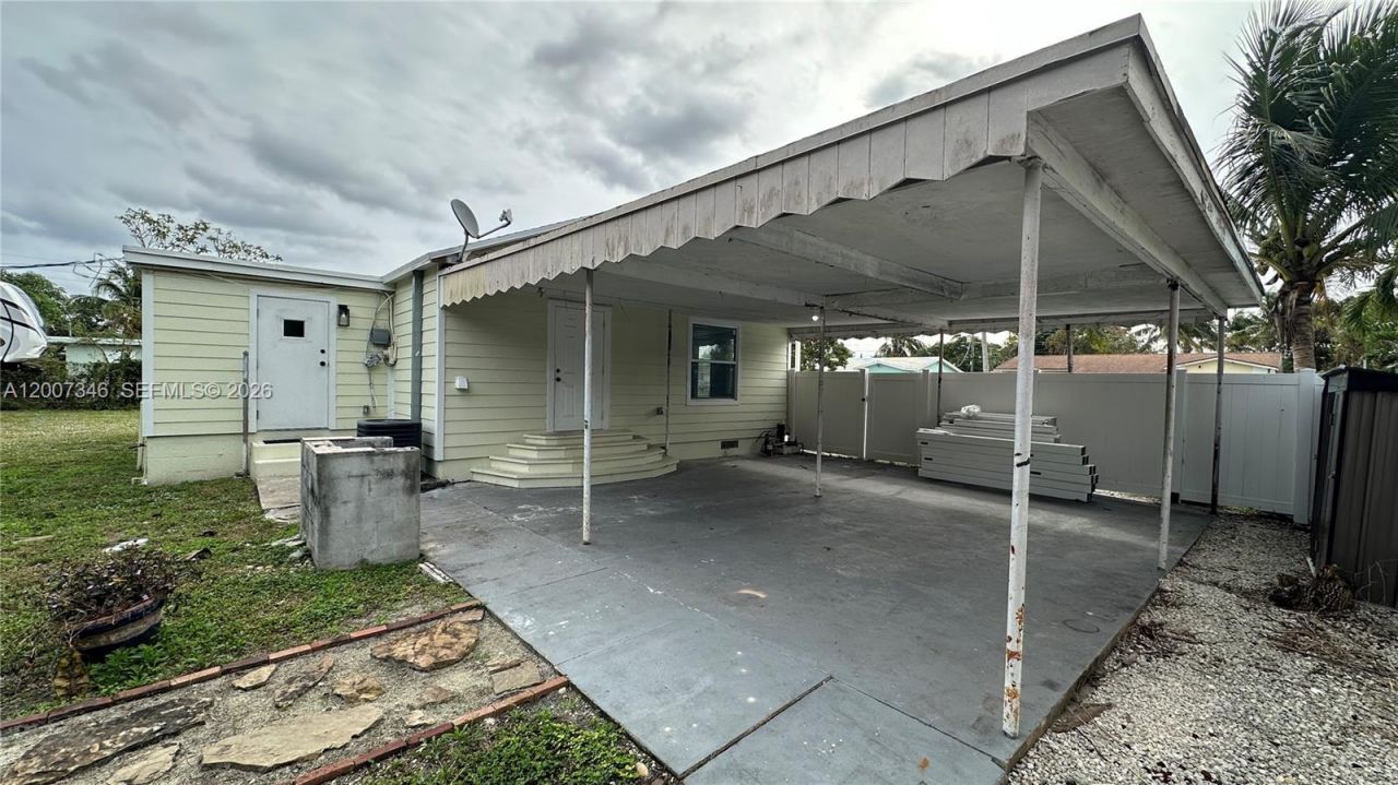 119 SW 8th Ave, Boynton Beach, FL 33435 Photo