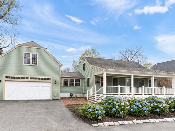 16 Glenwood Ave, Winchester, MA 01890