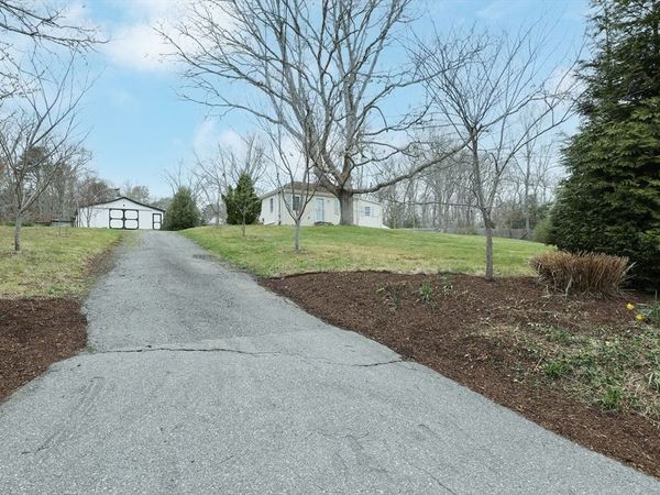 39 Lovell's Lane, Mashpee, MA 02649