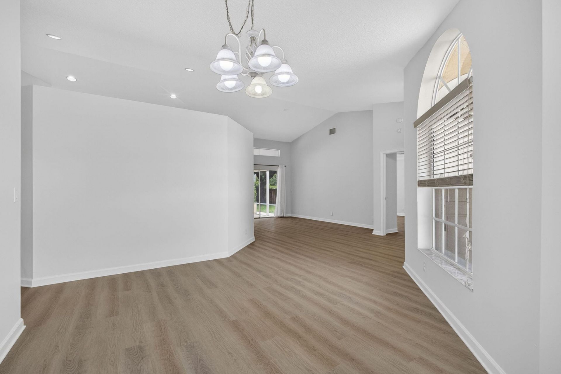 103 Oxford Court, Royal Palm Beach, FL 33411 Photo