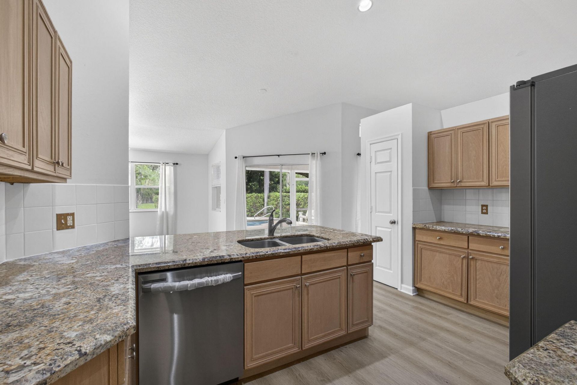 103 Oxford Court, Royal Palm Beach, FL 33411 Photo