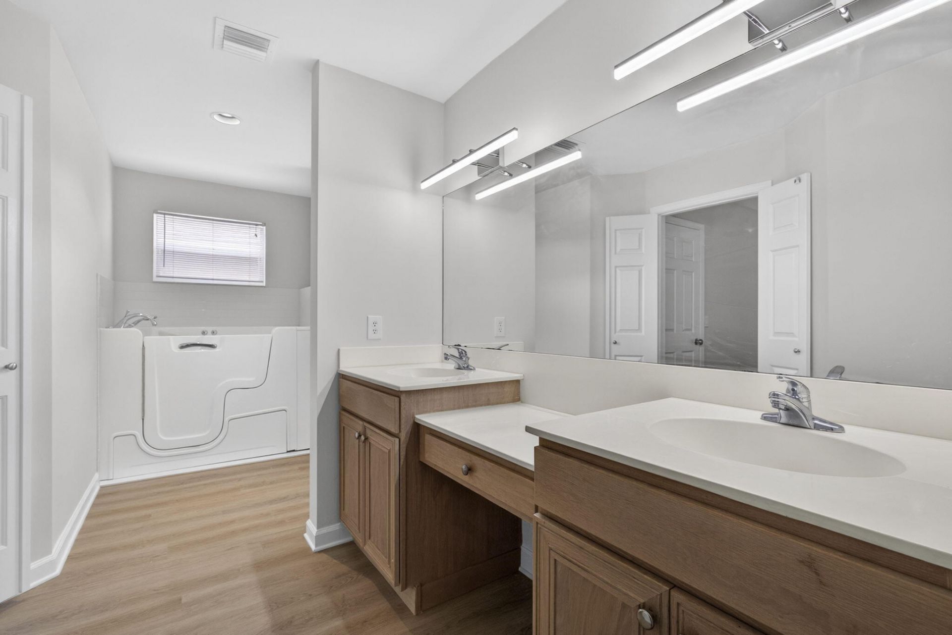 103 Oxford Court, Royal Palm Beach, FL 33411 Photo