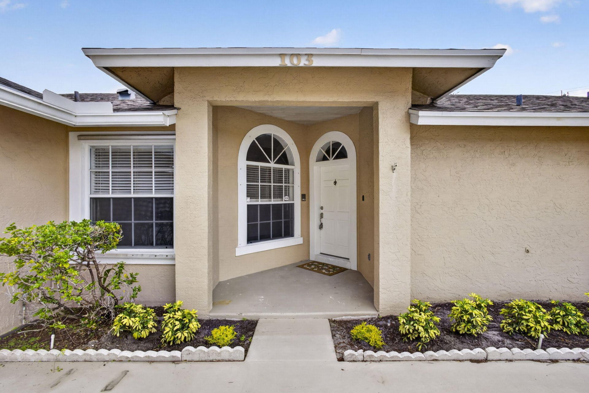 103 Oxford Court, Royal Palm Beach, FL 33411 Photo