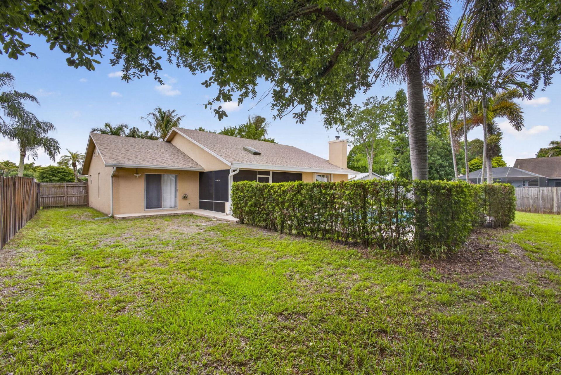 103 Oxford Court, Royal Palm Beach, FL 33411 Photo