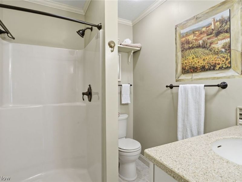 5802 Cambridge Circle, Sandusky, OH 44870 Photo 19