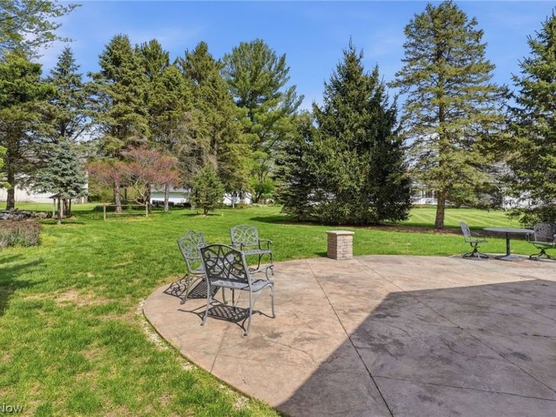 5802 Cambridge Circle, Sandusky, OH 44870 Photo 30