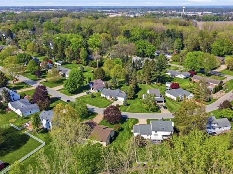 5802 Cambridge Circle, Sandusky, OH 44870 Photo 42