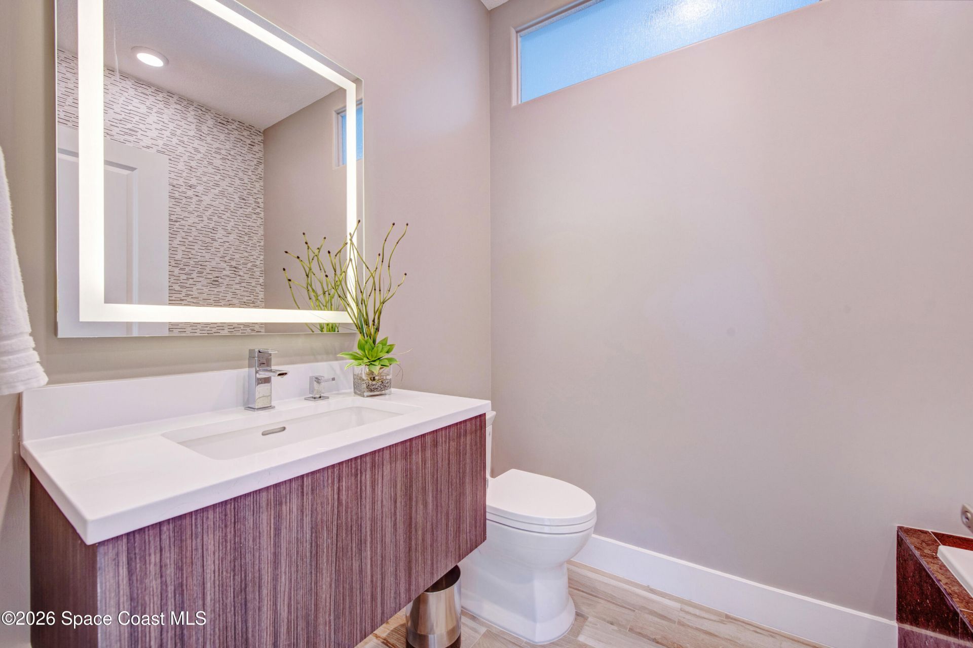 93 W Bay Drive, Cocoa Beach, FL 32931 Photo