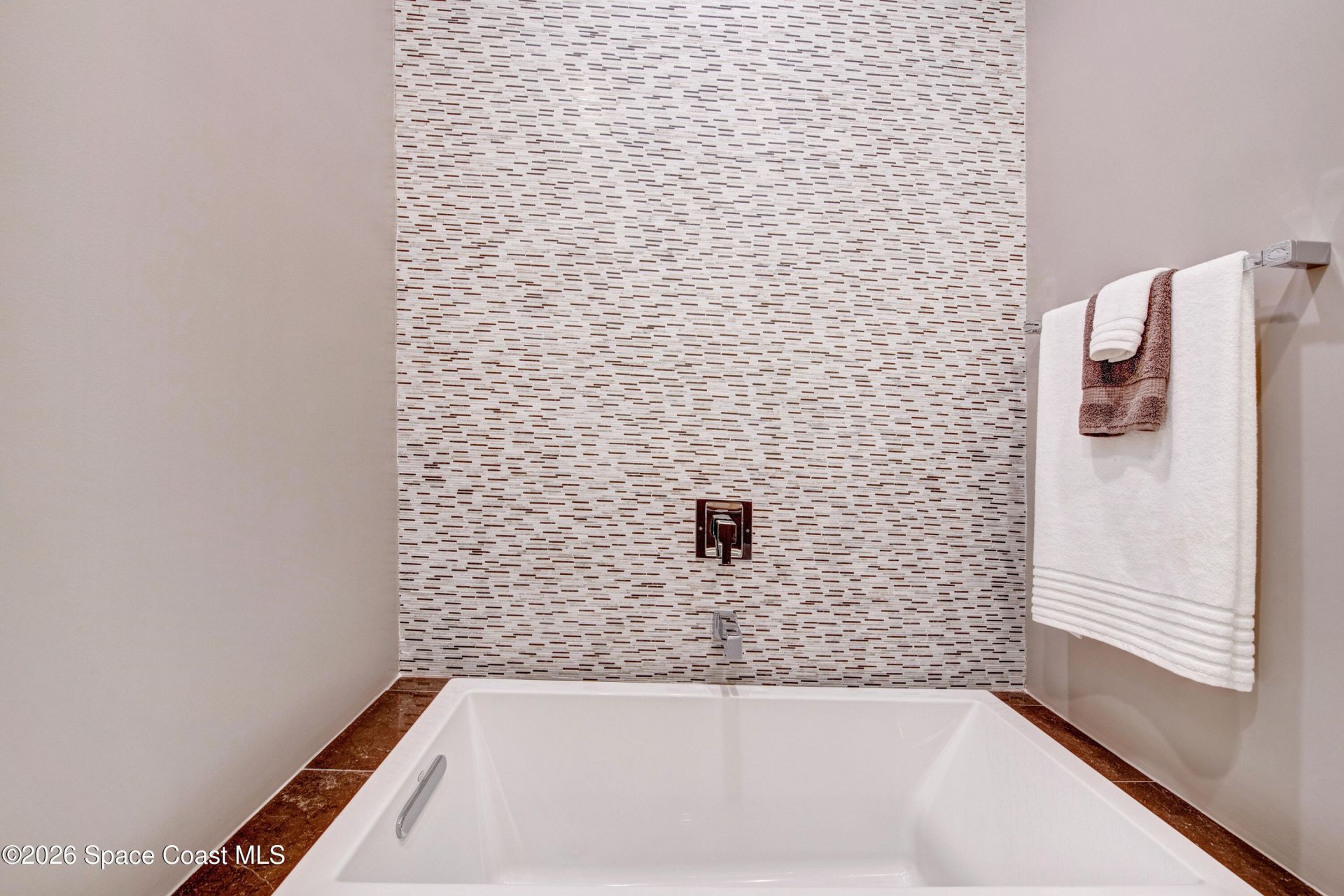 93 W Bay Drive, Cocoa Beach, FL 32931 Photo