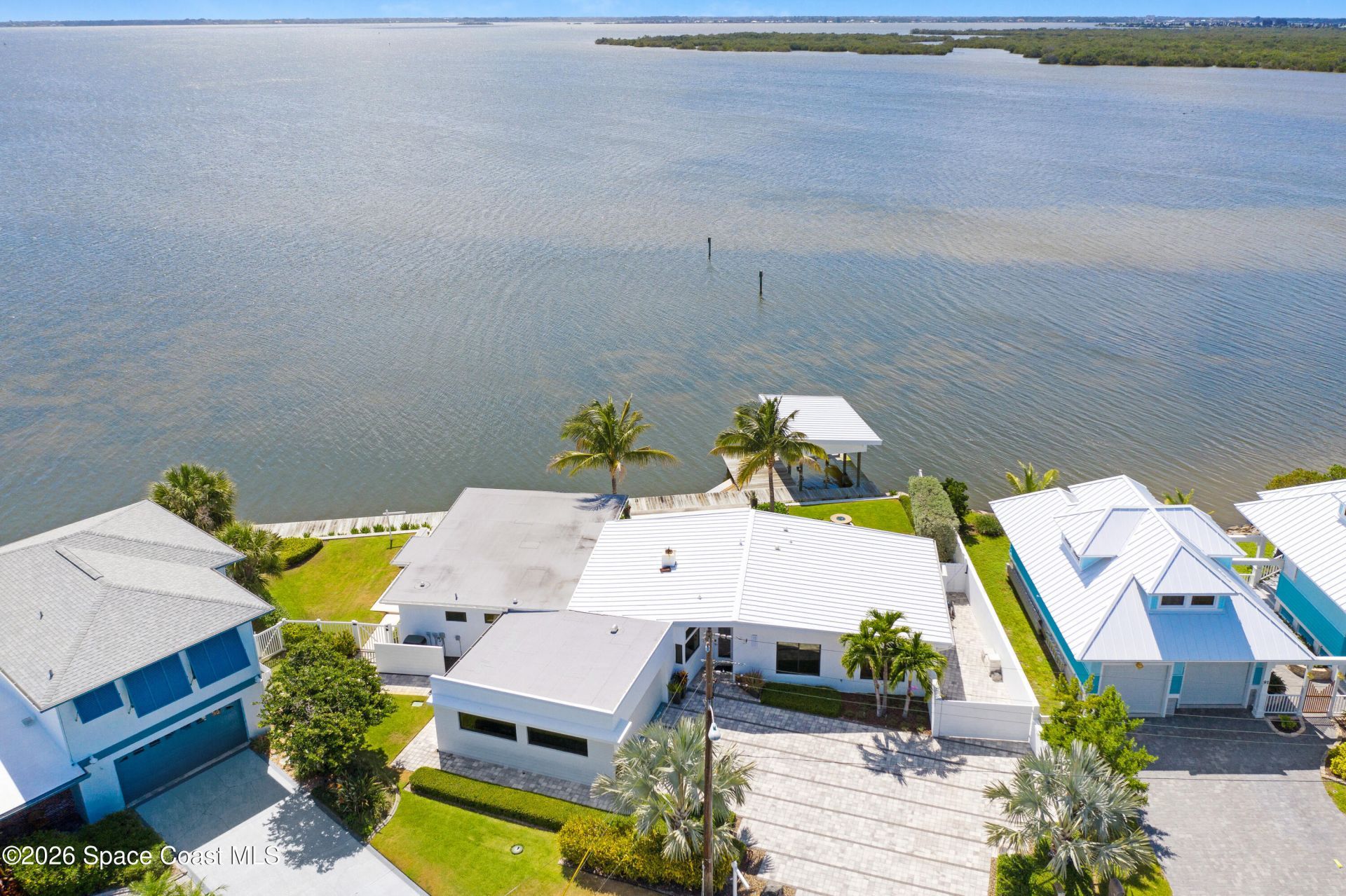 93 W Bay Drive, Cocoa Beach, FL 32931 Photo