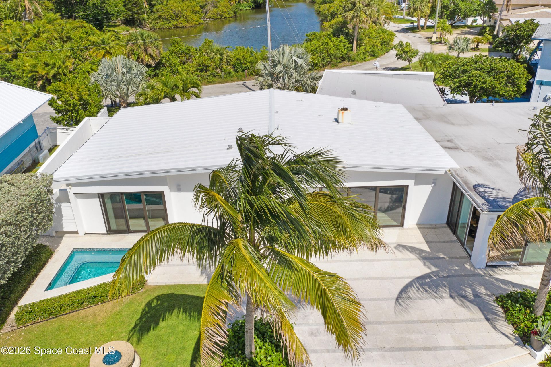 93 W Bay Drive, Cocoa Beach, FL 32931 Photo