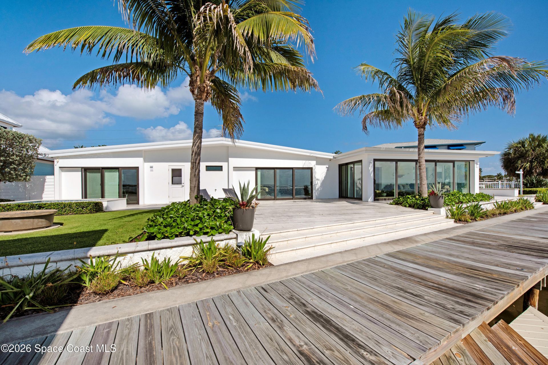 93 W Bay Drive, Cocoa Beach, FL 32931 Photo