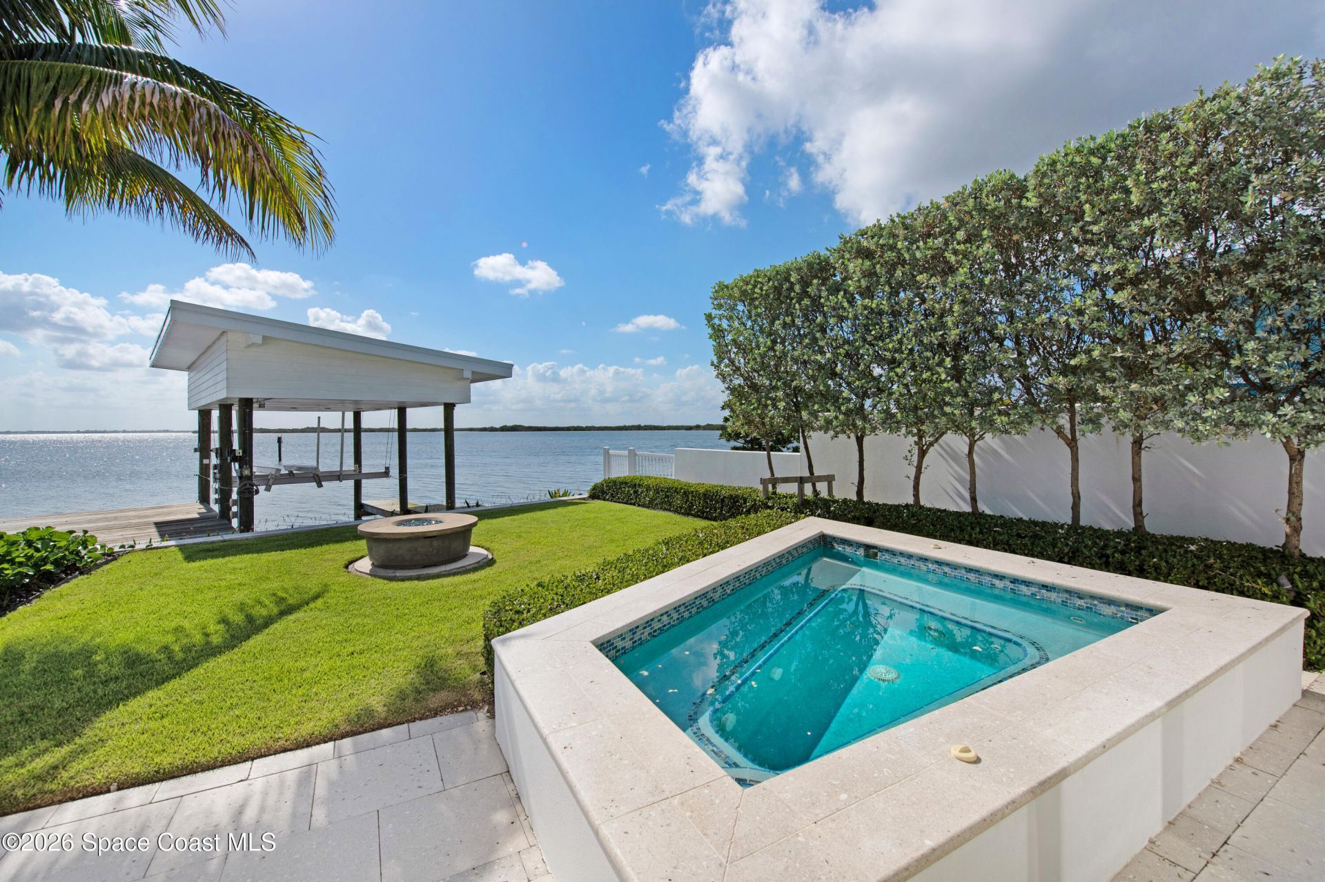 93 W Bay Drive, Cocoa Beach, FL 32931 Photo