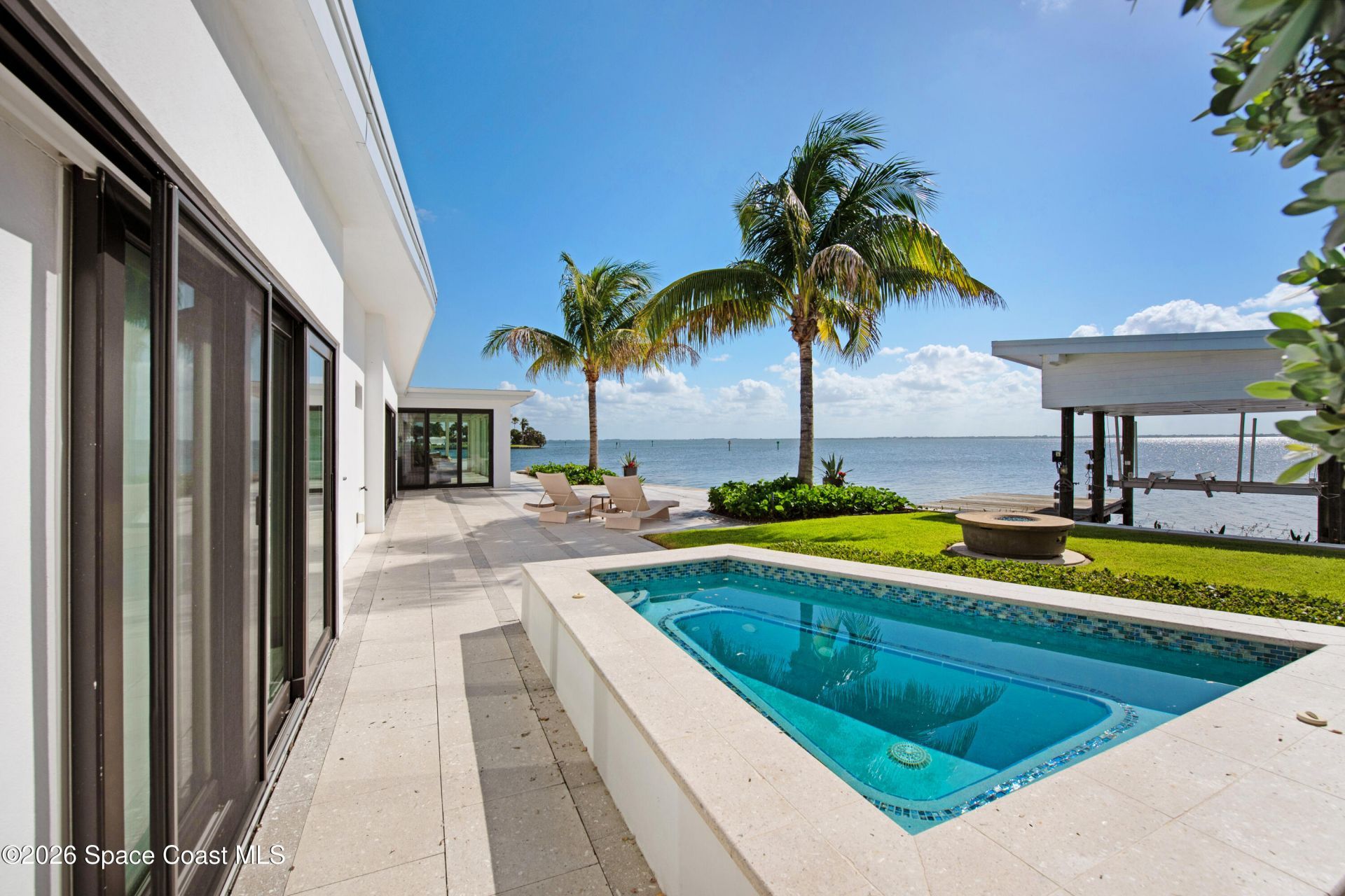 93 W Bay Drive, Cocoa Beach, FL 32931 Photo