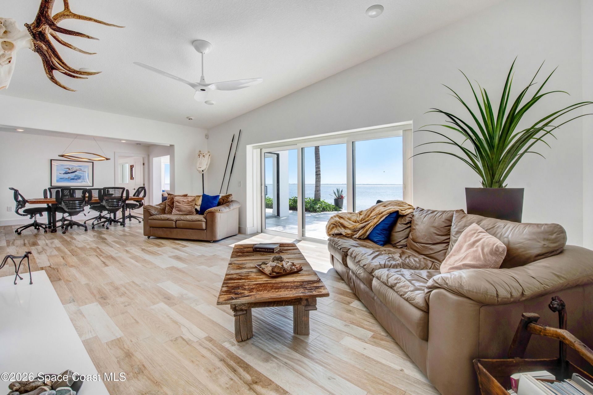 93 W Bay Drive, Cocoa Beach, FL 32931 Photo
