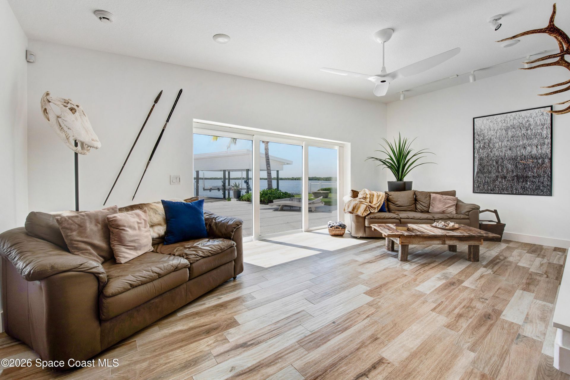 93 W Bay Drive, Cocoa Beach, FL 32931 Photo