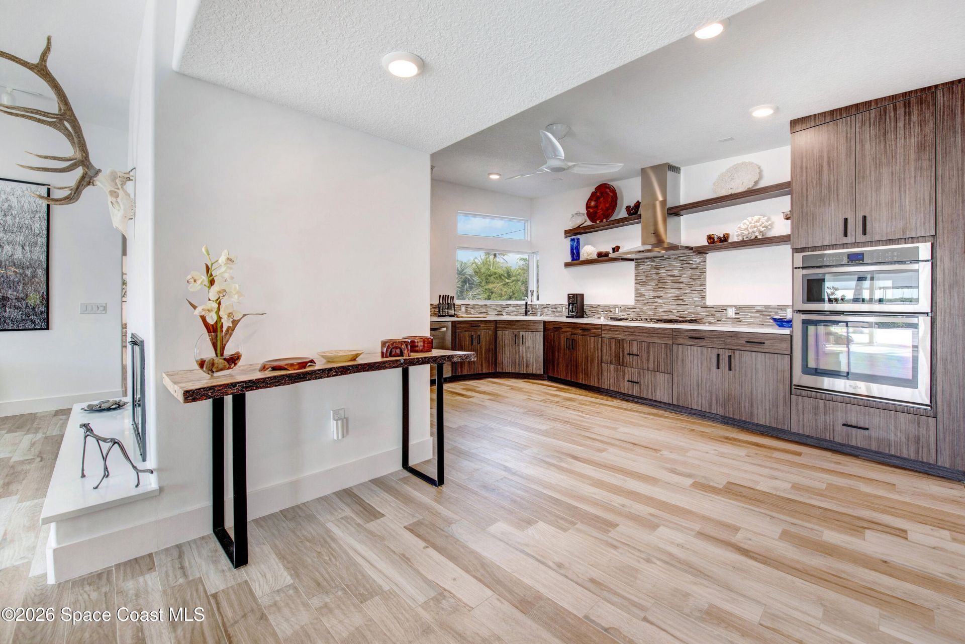 93 W Bay Drive, Cocoa Beach, FL 32931 Photo