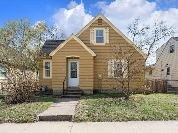 905 10th Avenue SW, Austin, MN 55912